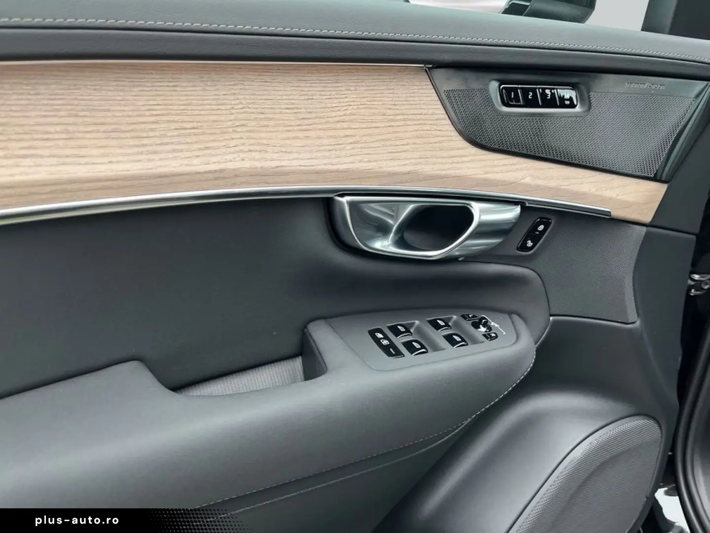 VOLVO XC90 B5 B AWD Plus Bright