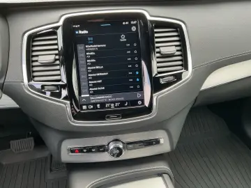 VOLVO XC90 B&W Soundsystem HUD