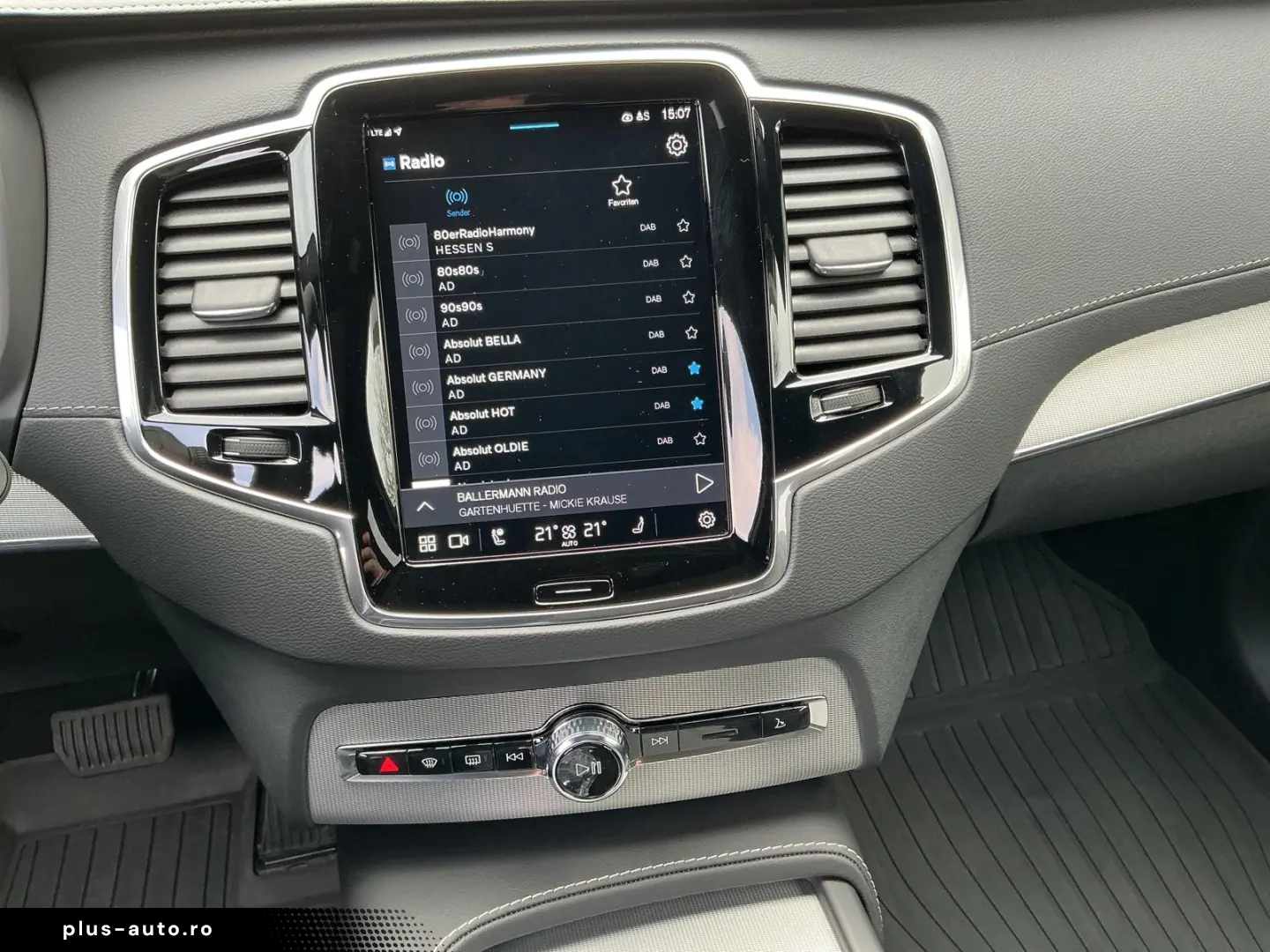 VOLVO XC90 B&W Soundsystem HUD