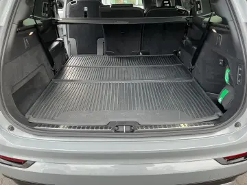 VOLVO XC90 B&W Soundsystem HUD