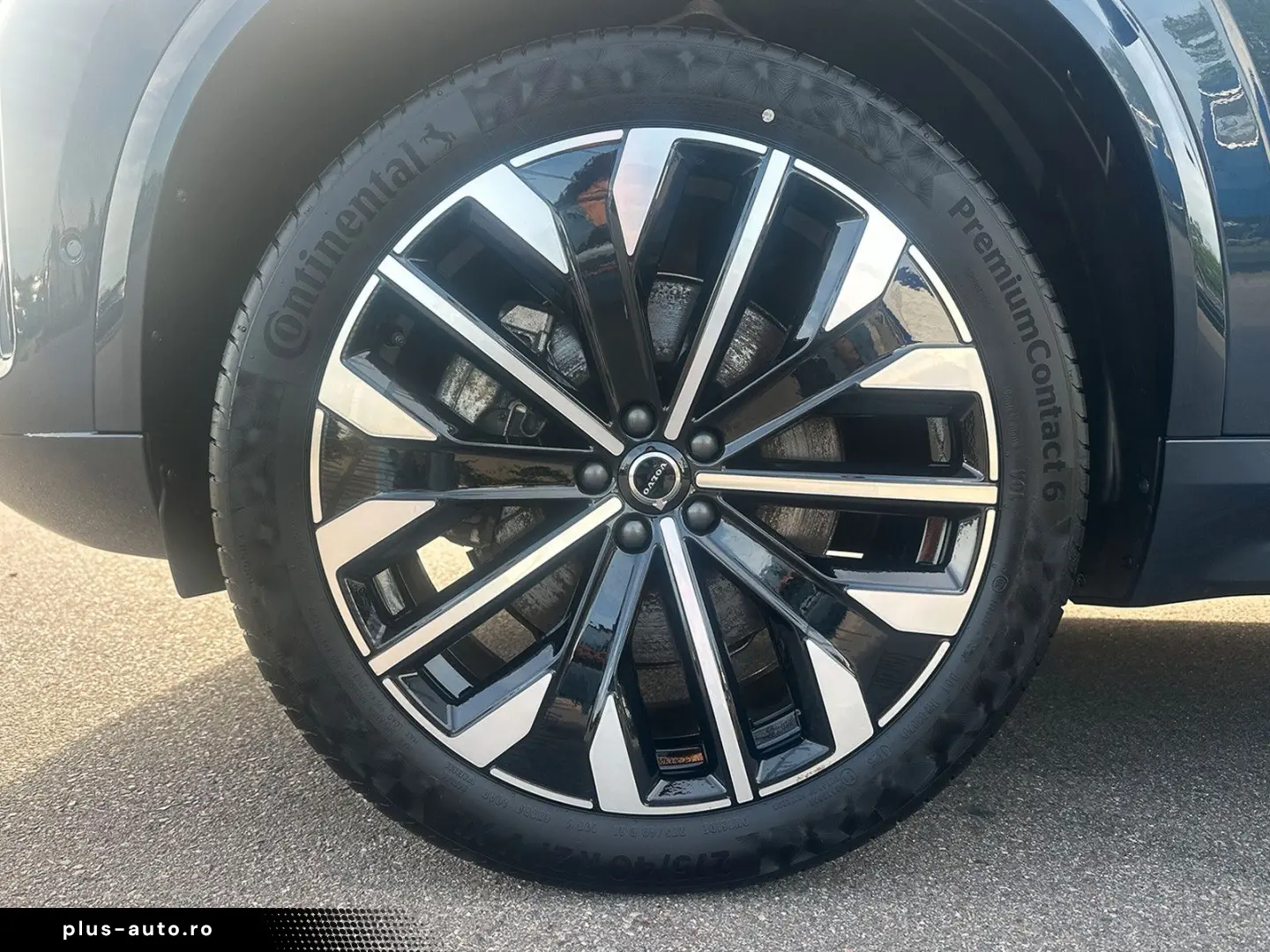 VOLVO XC90 T8 AWD Plus Dark 7-Sitzer ACC BLIS