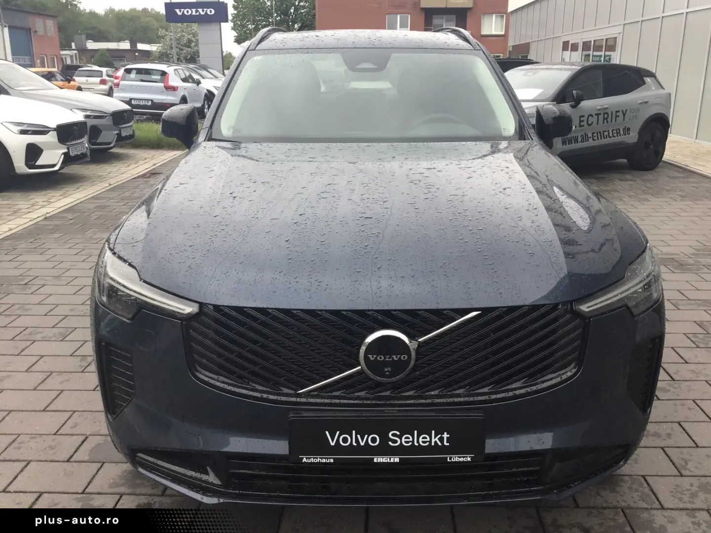 VOLVO XC90 Plus Dark Recharge Plug-In Hybrid AWD 7-Sit