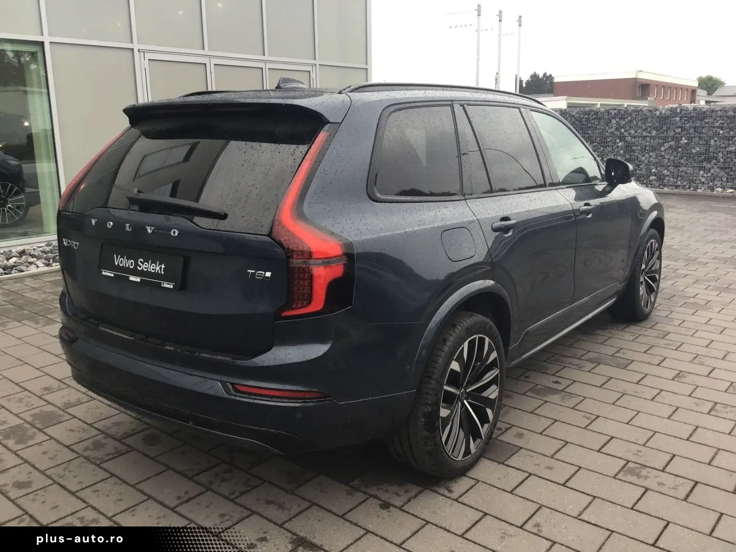 VOLVO XC90 Plus Dark Recharge Plug-In Hybrid AWD 7-Sit