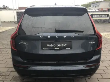 VOLVO XC90 Plus Dark Recharge Plug-In Hybrid AWD 7-Sit