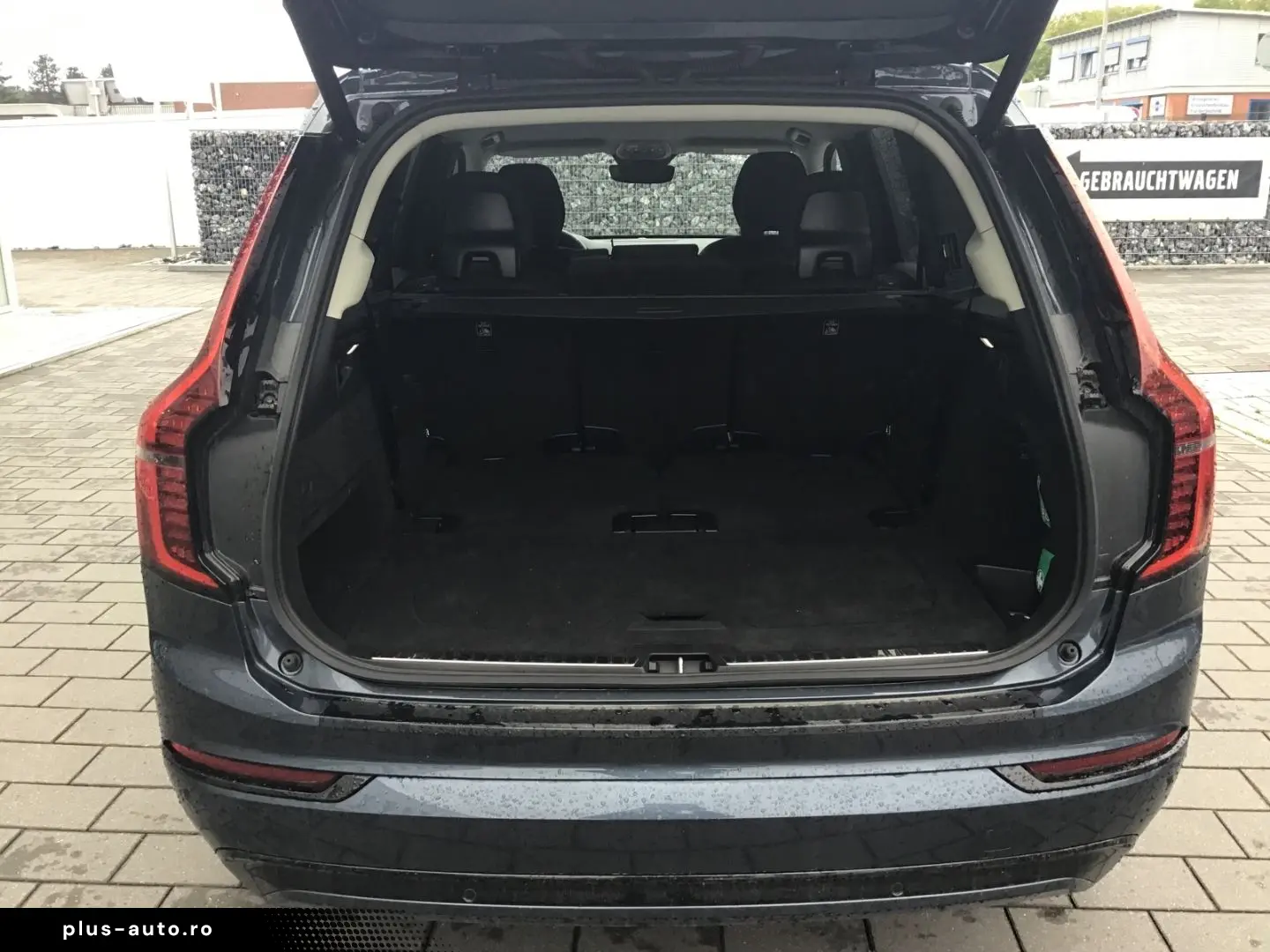 VOLVO XC90 Plus Dark Recharge Plug-In Hybrid AWD 7-Sit