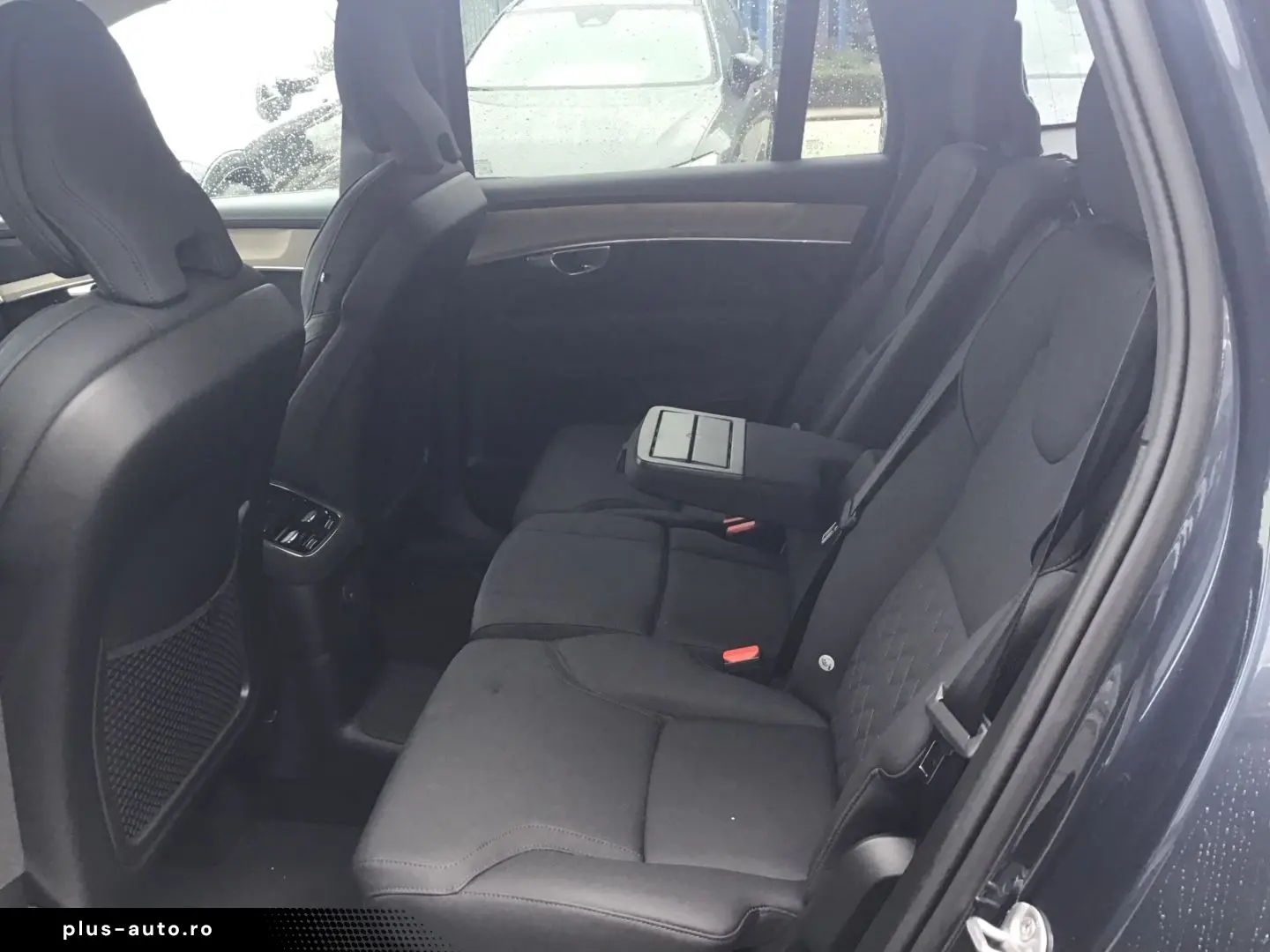 VOLVO XC90 Plus Dark Recharge Plug-In Hybrid AWD 7-Sit
