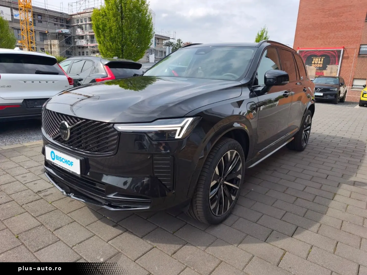 VOLVO XC90 T8 Plus Dark Recharge Plug-In Hybrid Twin E