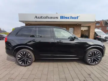 VOLVO XC90 T8 Plus Dark Recharge Plug-In Hybrid Twin E