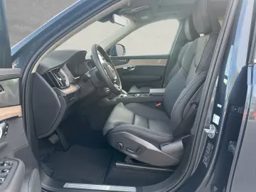 VOLVO XC90 T8 AWD Plus Bright 7-Sitzer ACC BLIS SD