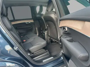 VOLVO XC90 T8 AWD Plus Bright 7-Sitzer ACC BLIS SD