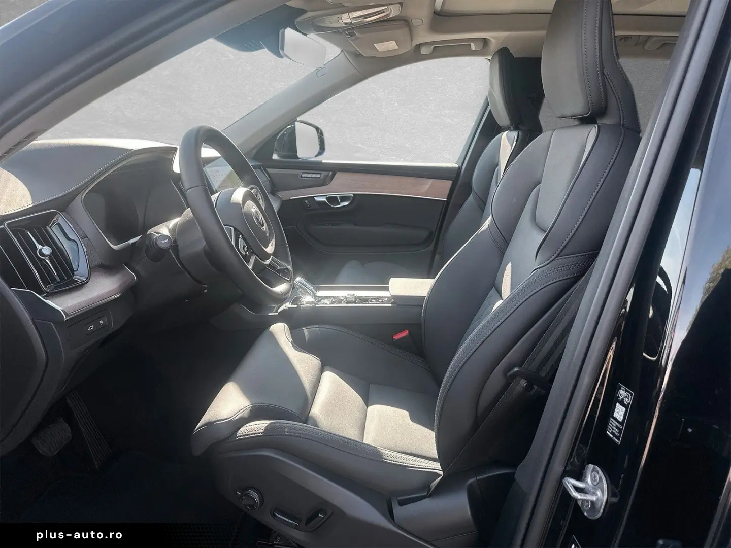 VOLVO XC90 T8 AWD Plus Bright 7-Sitzer ACC BLIS HUD SD