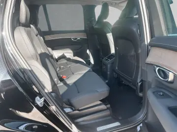 VOLVO XC90 T8 AWD Plus Bright 7-Sitzer ACC BLIS HUD SD
