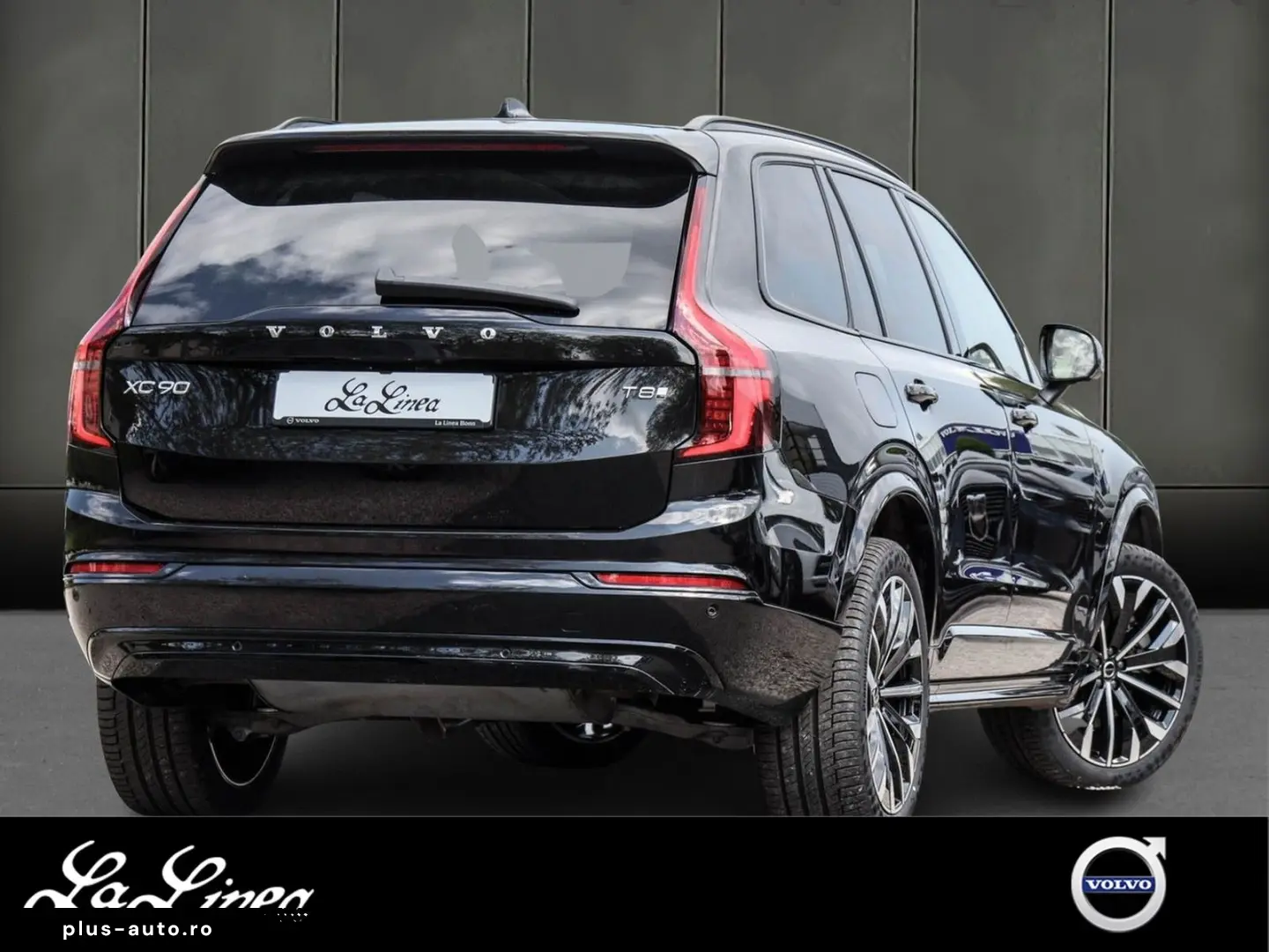VOLVO XC90 T8 AWD Plus Dark Recharge Plug-In Hybrid