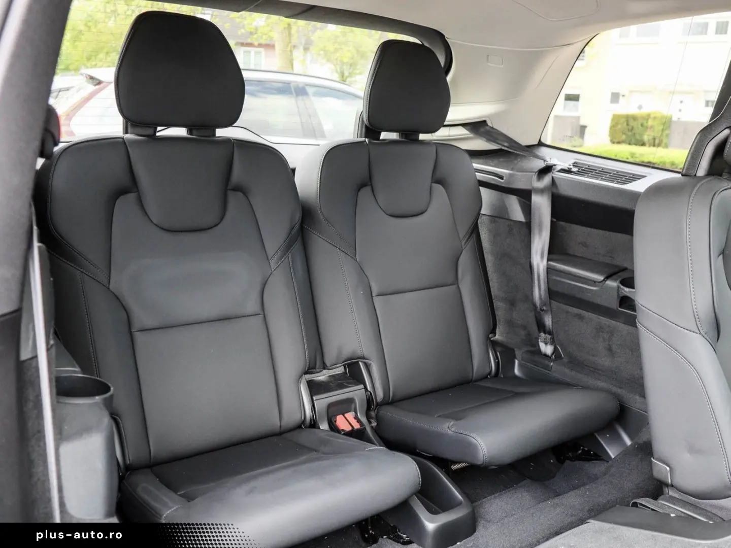 VOLVO XC90 T8 AWD Plus Dark Recharge Plug-In Hybrid