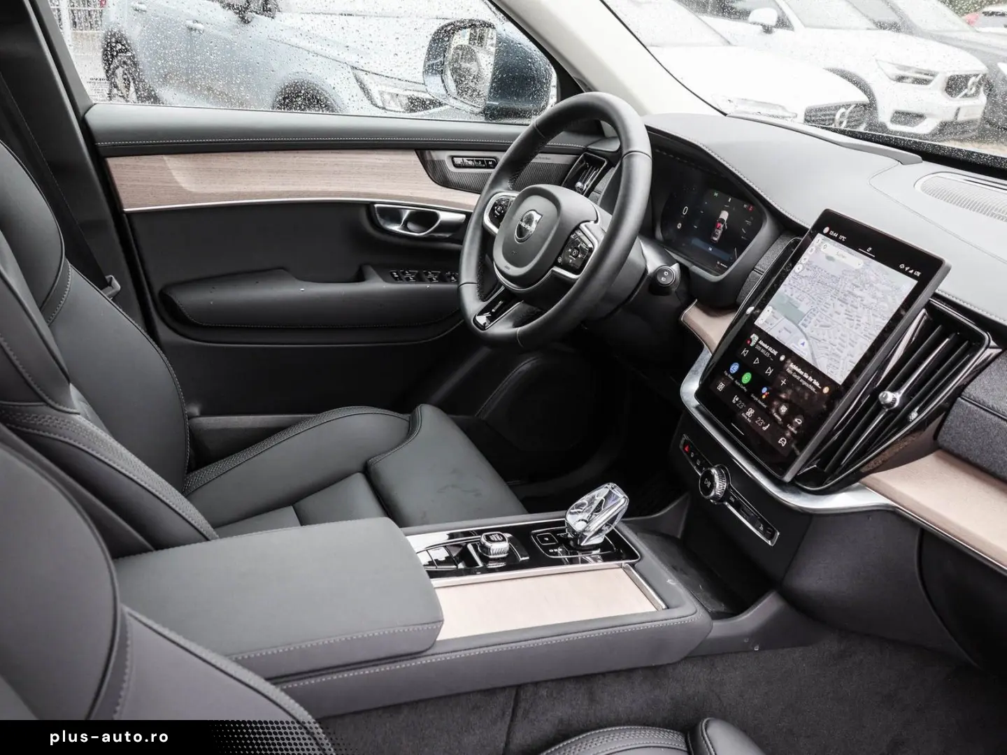VOLVO XC90 T8 AWD Plus Bright Recharge Plug-In Hybrid