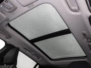 VOLVO XC90 T8 AWD Plus Bright Recharge Plug-In Hybrid