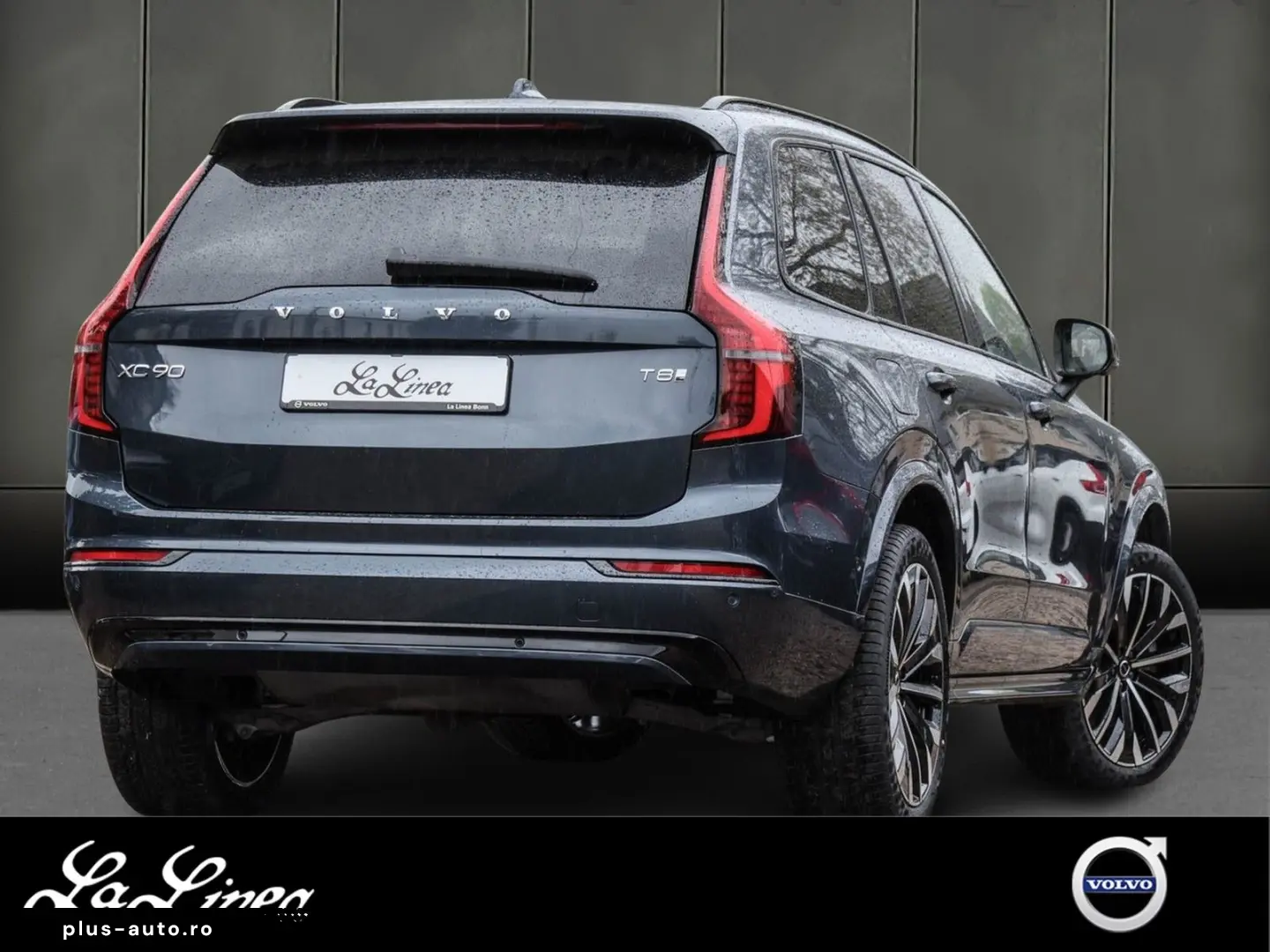 VOLVO XC90 T8 AWD Plus Dark Recharge Plug-In Hybrid