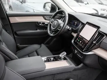 VOLVO XC90 T8 AWD Plus Dark Recharge Plug-In Hybrid