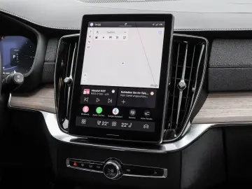 VOLVO XC90 T8 AWD Plus Dark Recharge Plug-In Hybrid