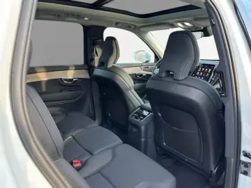 VOLVO XC90 Facelift Recharge T8 AWD Plus Bright 7-Sitz