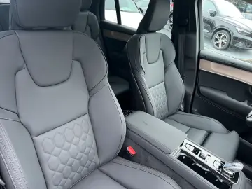 VOLVO XC90 T8 Plus Dark FACELIFT PANO 360CAM LED