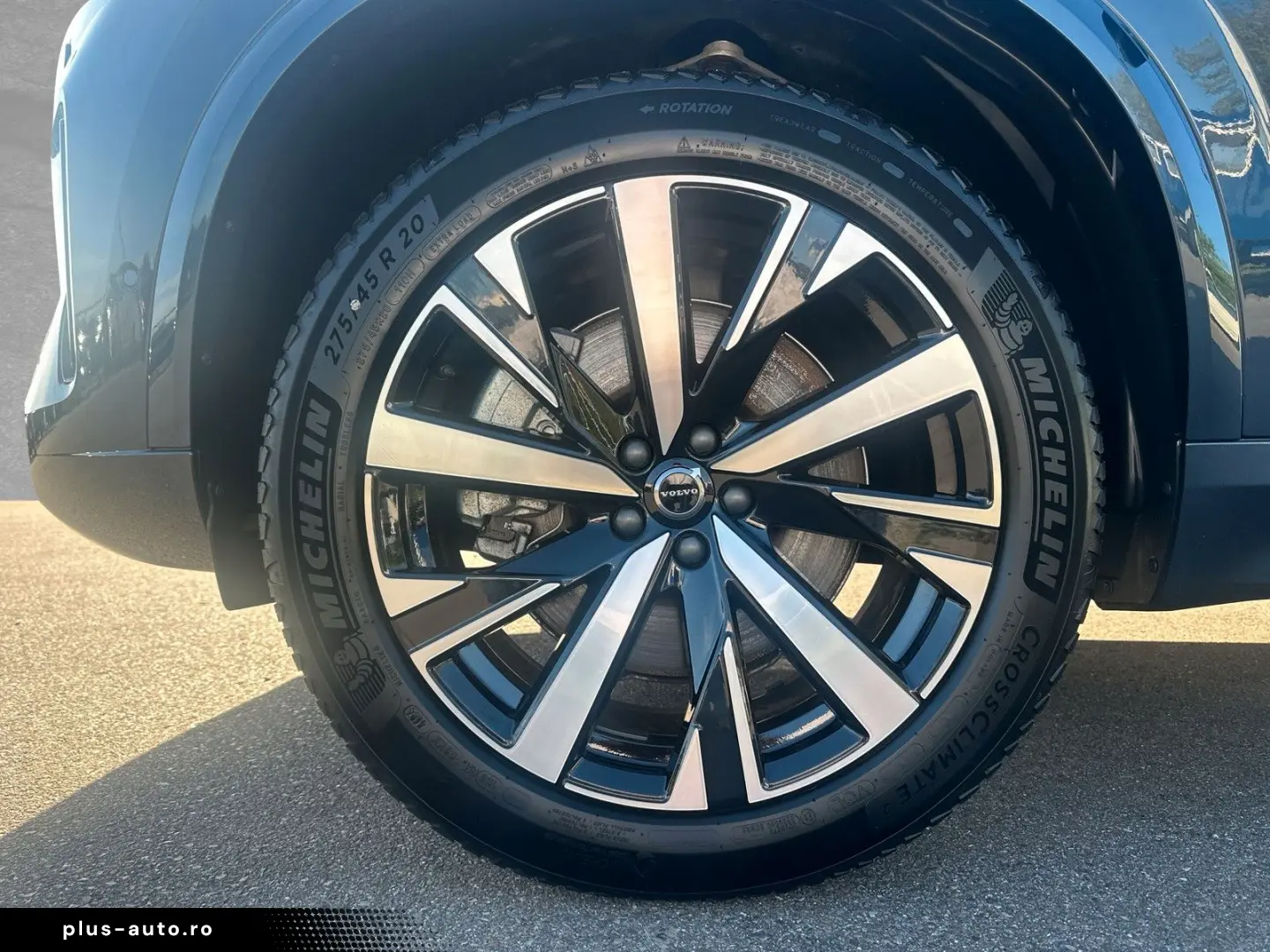 VOLVO XC90 T8 AWD Plus Dark 7-Sitzer ACC BLIS