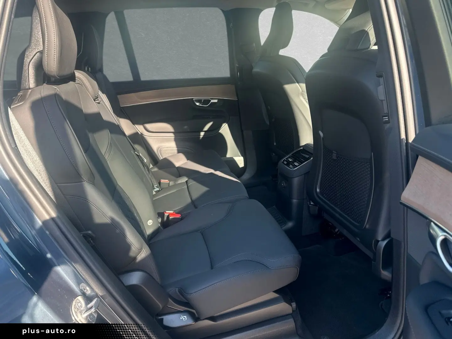 VOLVO XC90 T8 AWD Plus Dark 7-Sitzer ACC BLIS