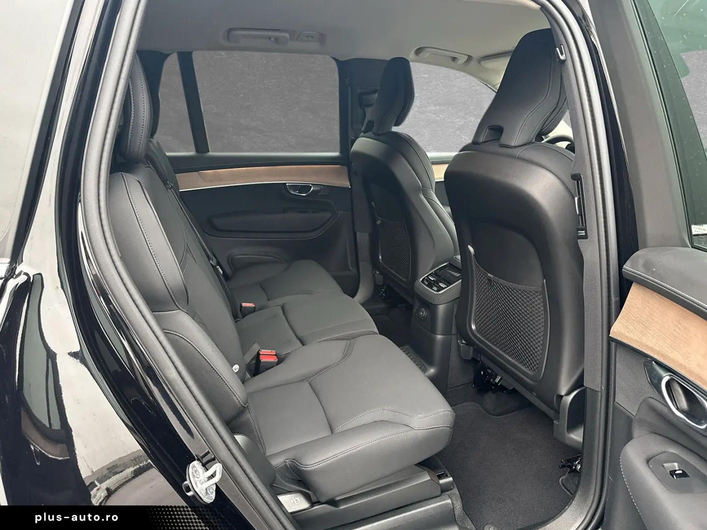 VOLVO XC90 T8 AWD Plus Bright 7-Sitzer ACC BLIS LED