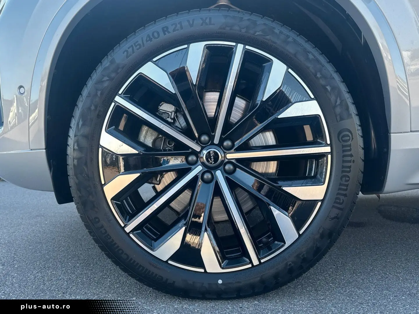 VOLVO XC90 T8 AWD Plus Dark 7-Sitzer ACC BLIS