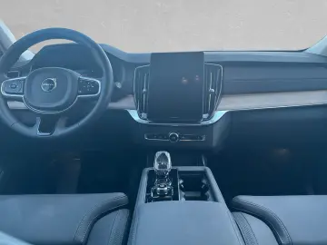 VOLVO XC90 T8 AWD Plus Dark 7-Sitzer ACC BLIS