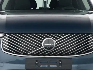 VOLVO XC90 Plus Bright Plug-In Hybrid HUD 360