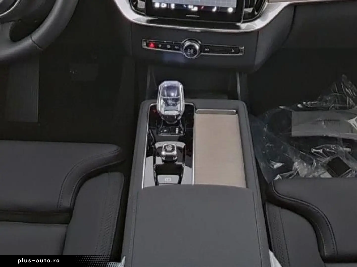 VOLVO XC90 Plus Bright Plug-In Hybrid HUD 360