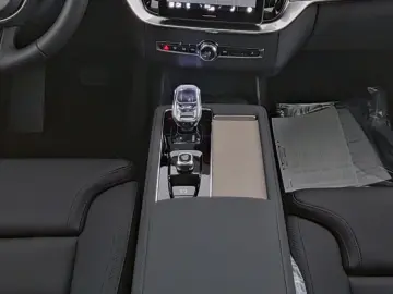 VOLVO XC90 T8 Recharge Plus Bright Plug-In Hybrid AWD