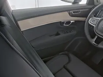 VOLVO XC90 T8 Recharge Plus Bright Plug-In Hybrid AWD