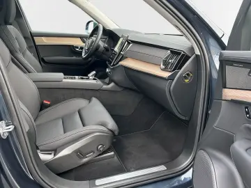 VOLVO XC90 Recharge T8 AWD Plus Bright 7-Sitzer