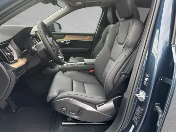 VOLVO XC90 T8 AWD Plus Bright 7-Sitzerr ACC BLIS
