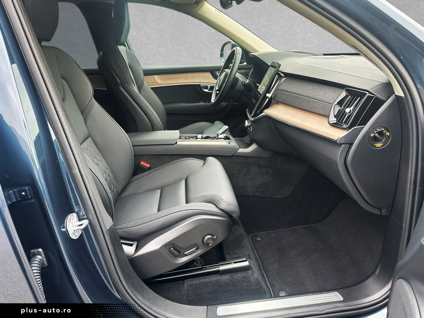 VOLVO XC90 T8 AWD Plus Bright 7-Sitzerr ACC BLIS