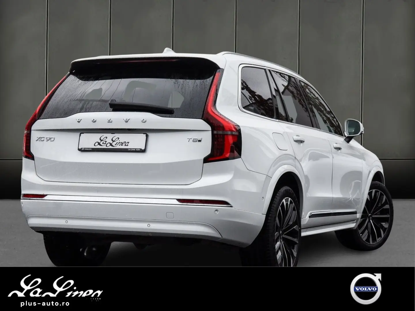 VOLVO XC90 T8 AWD Plus Bright NP 95.500 -  PANO 360  B