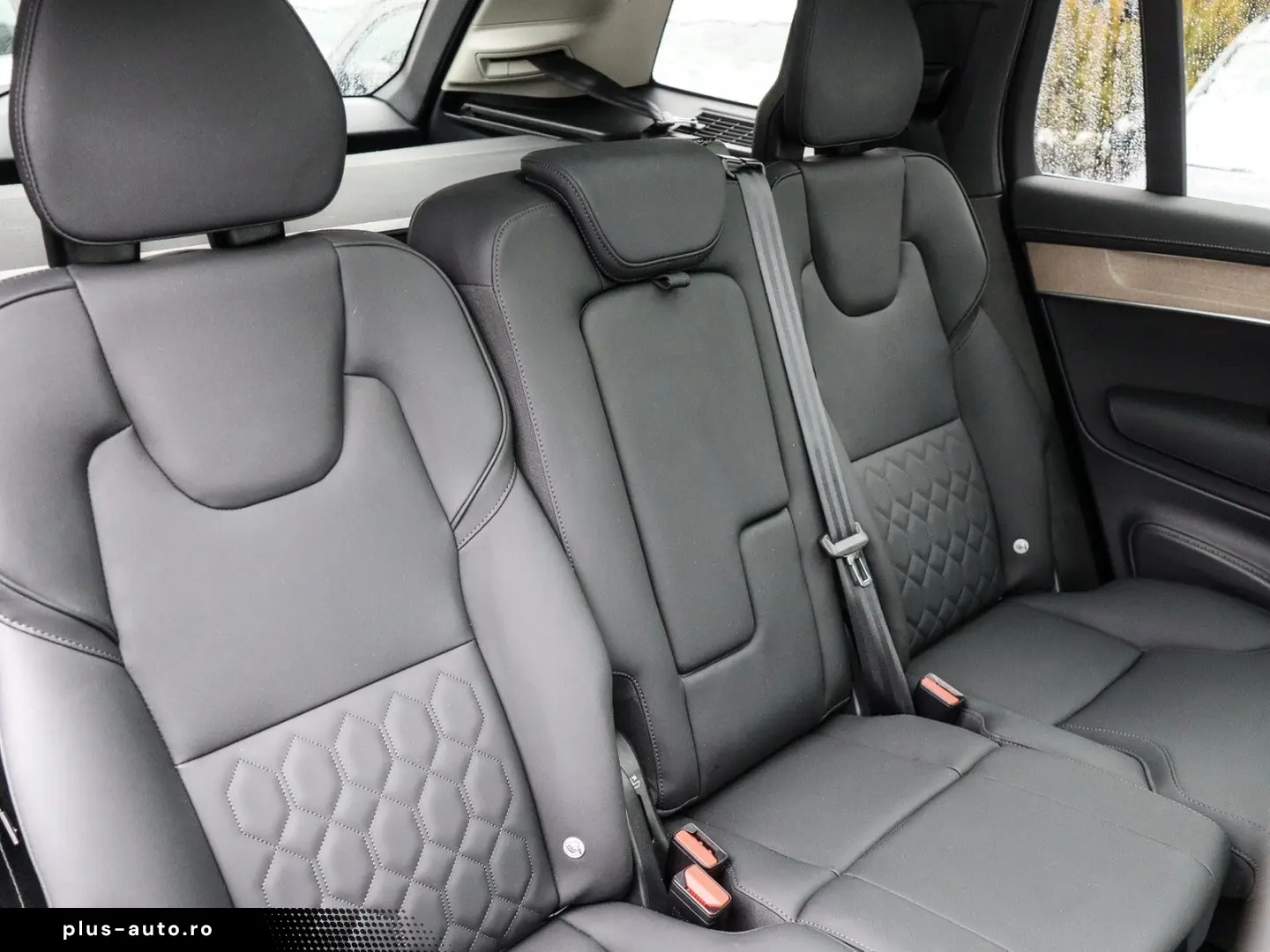 VOLVO XC90 T8 AWD Plus Bright NP 95.500 -  PANO 360  B