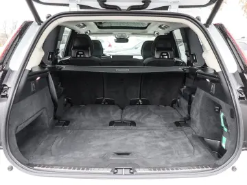 VOLVO XC90 T8 AWD Plus Bright NP 95.500 -  PANO 360  B