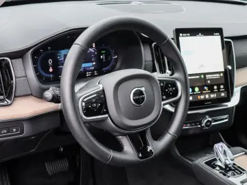 VOLVO XC90 T8 AWD Plus Bright NP 95.500 -  PANO 360  B