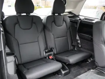 VOLVO XC90 T8 AWD Plus Bright NP 95.500 -  PANO 360  B