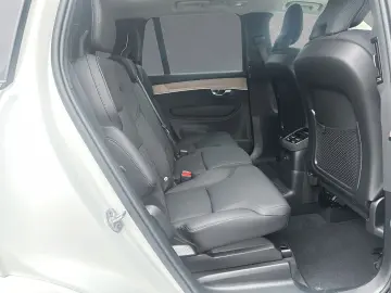 VOLVO XC90 T8 AWD Plus Dark 7-Sitzer ACC BLIS