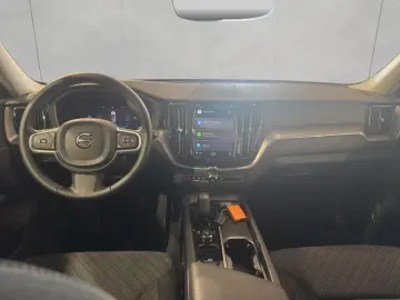 VOLVO XC60 B5 B AWD Core