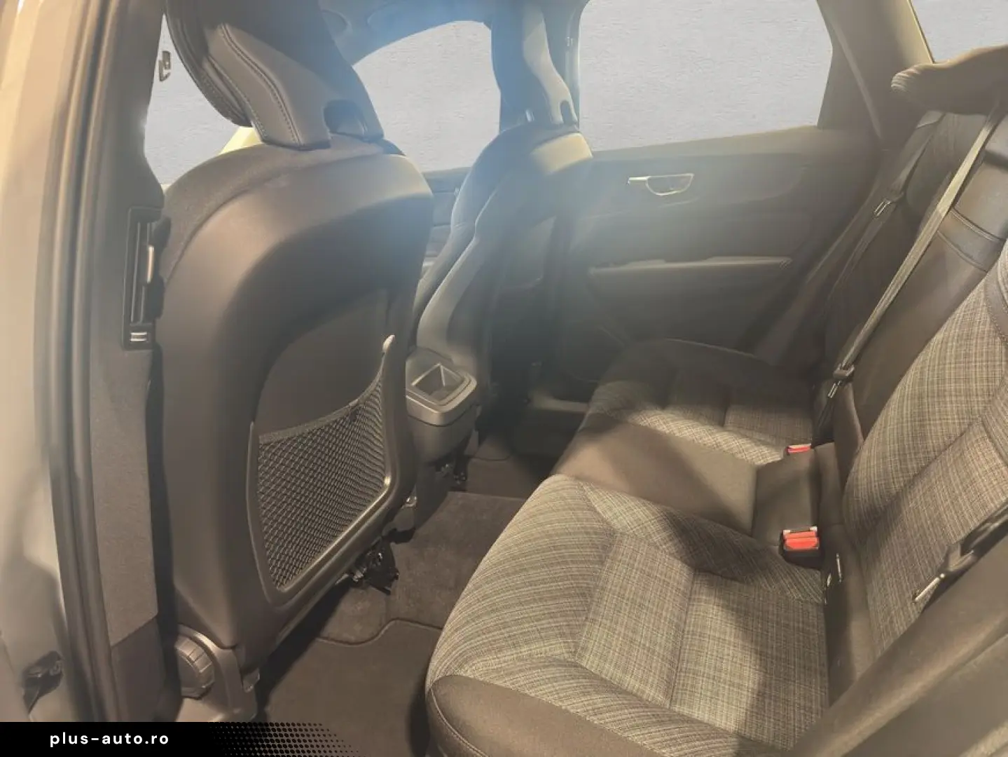VOLVO XC60 B5 B AWD Core