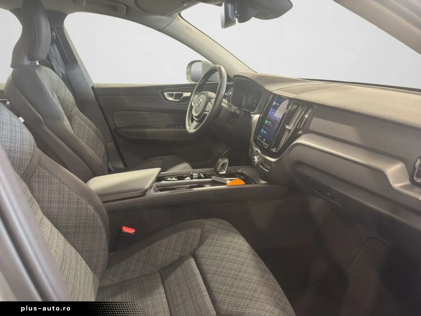 VOLVO XC60 B5 B AWD Core