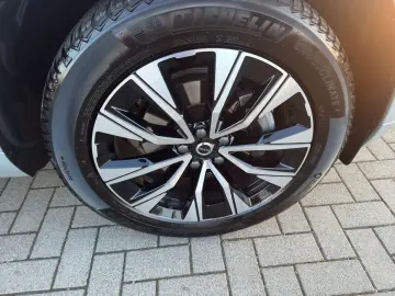 VOLVO XC60 B5 B AWD Core