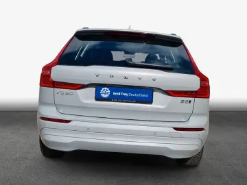 VOLVO XC60 B5 B AWD Core Win -Pak
