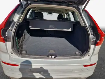 VOLVO XC60 B5 B AWD Core Win -Pak