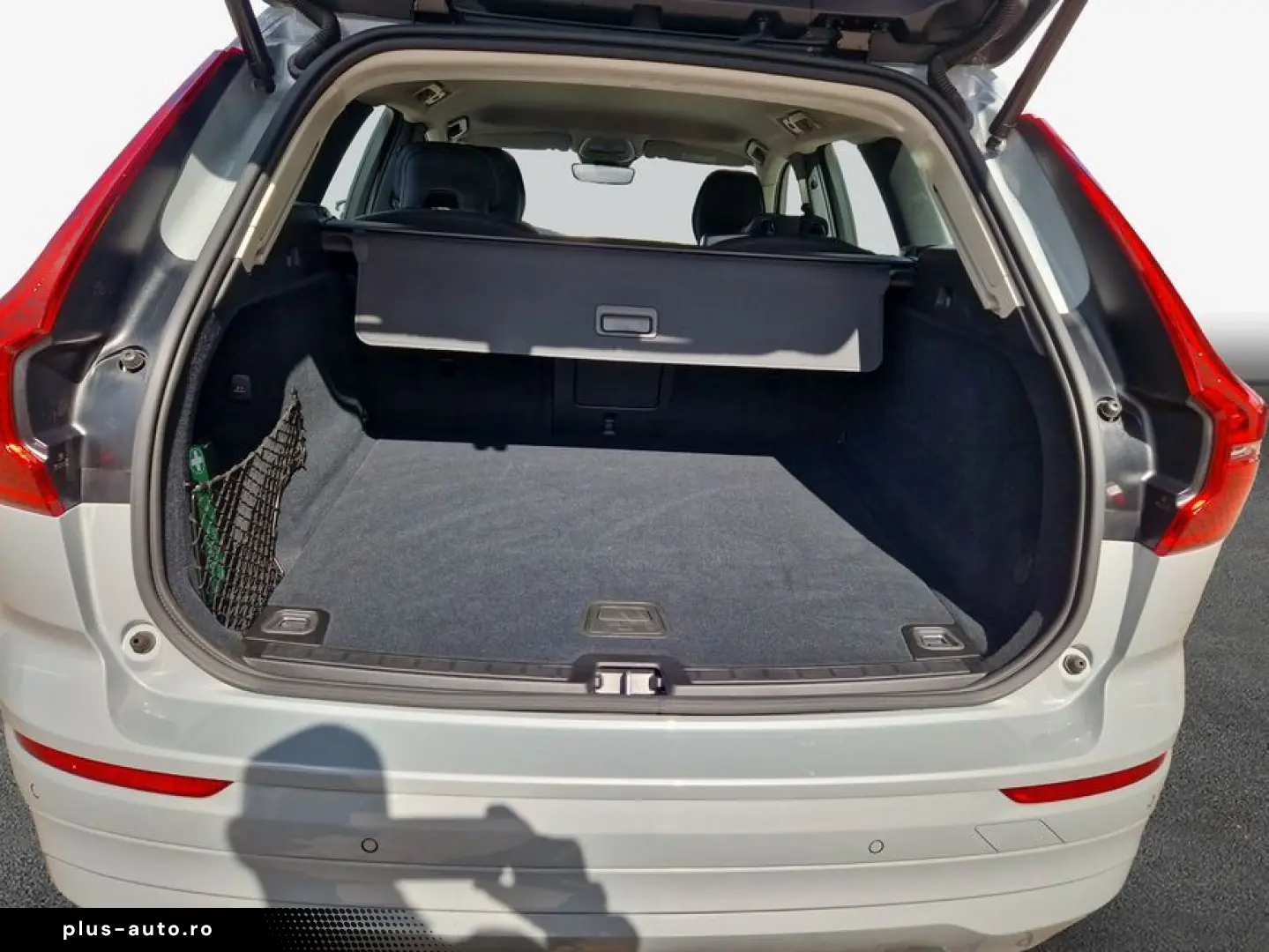 VOLVO XC60 B5 B AWD Core Win -Pak
